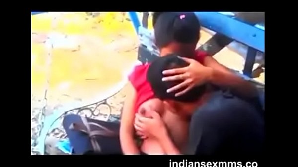 Desi Cewek Montok, Payudara Ranum Diisap Penuh Nafsu