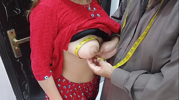 Istri Desa India Desi, Lubang Pantatnya Ditembus Tukang Jahit Sebagai Bayaran Untuk Biaya Jahit Bajunya, Suara Hindi Jelas Dan Sangat Panas