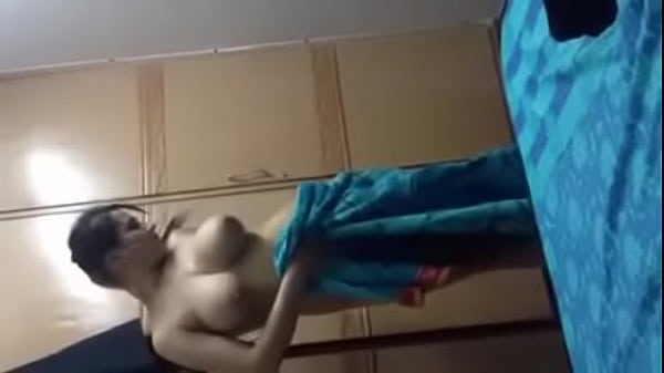 Bhabhi Bas Mandi Se Nikli