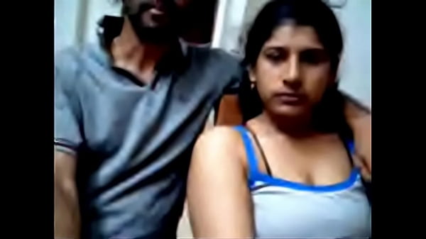Desi Pasangan Suka Buka-bukaan Di Depan Webcam, Bikin Greget.