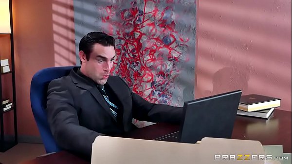 Ngentot Bareng Ava Riley Di Kantor, Tits Gede Bikin Pikiran Kotor