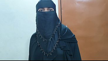 Bokep India: Istri Hijab Cantik Si Bos Digoyang Keras Di Rumah Sampai Muncrat.