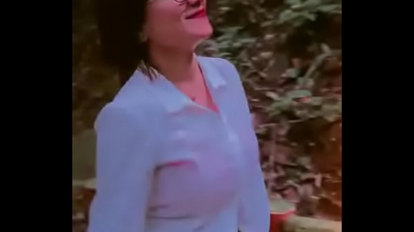 Goyangin Pantat Babita, Desi Cewek Binal Bikin Nafsu Naik.