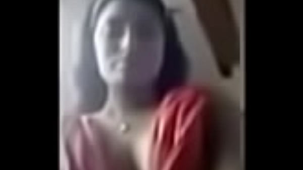 Tontonan Payudara Wanita India Bikin Makin Panas