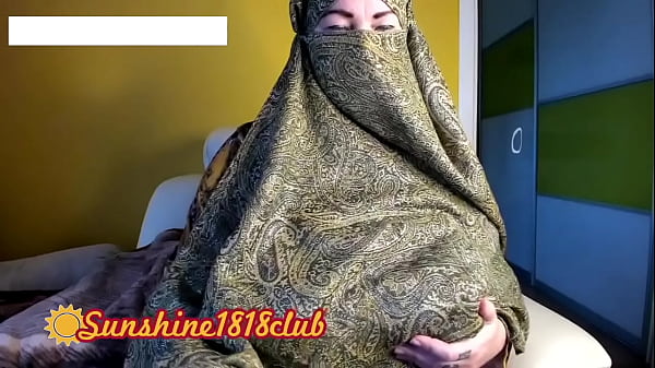 Sensasi Webcam Milf Turki Arab Berhijab Dengan Payudara Besar, Rekaman 10 November