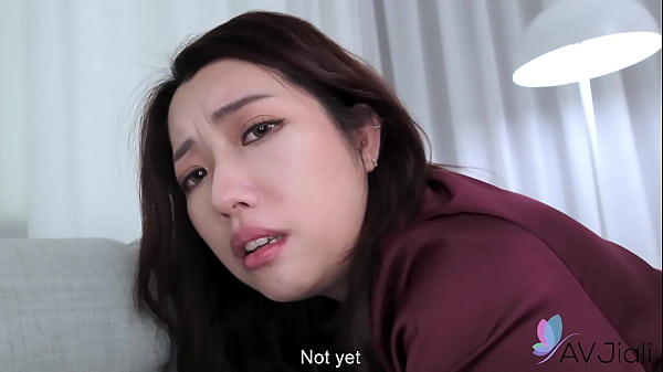 Cici, Istri Orang Seksi, Pamer Tetek Gede Sambil Mainin Kontol Keras.