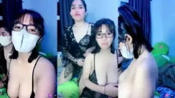 Icakane Pake Lingeri Transparan, Toket Gede Montok Bikin Ngiler!