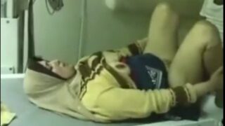 Mulusin Kontol Dokter Goyangin Memek Tua Montok