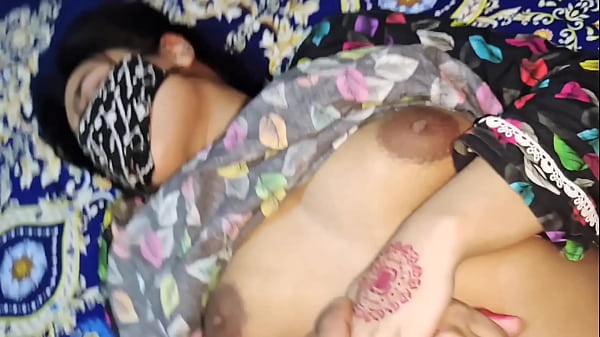 Ibu Tiriku Ngajarin Aku Soal Seks, Ngomong Kotor Pake Bahasa Hindi, Sambil Merintih Dan Ngewe Liar.