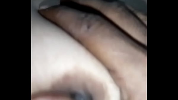 Hiru Bhabhi Yang Bikin Makin Greget, Bikin Pikiran Kotor Melayang.