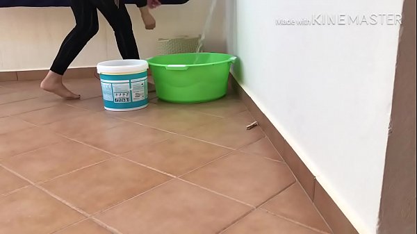 Hijab Bokong Kaki, Nikmatin Setiap Lekuknya Sambil Bayangin Kamu Nyiumin Satu-satu.