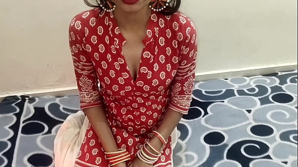 Desi Gaon Ki Bhabhi Ne Parlour Wale Officer Ko Rishwat Nahi Di, Toh Uski Gaand Marwai, Xxx Hd Hindi Audio Mein.