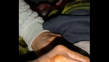 أمك العربية تنيك طيزها الساخنة بشراهة