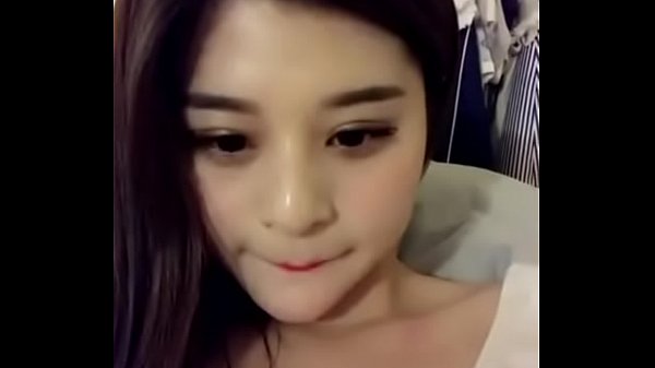 Cewek China Main Kamera, Gaya Hot Bikin Ngilu