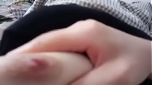 Cewek China Selfie Sambil Buka-bukaan, Bikin Napsu Naik.