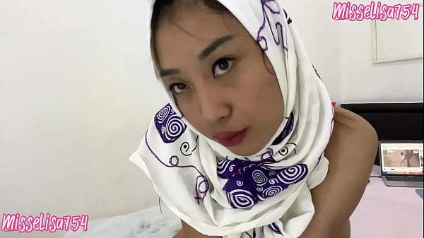 Aduh Abang, Goyangin Pantat Gede Lu Buat Gua Makin Tegang, Budak Nafsu Yang Siap Digebukin.