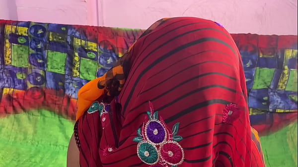 Sasur Ne Apni Bahu Ko Choda Raat Ko Jab Wo Sone Gayi Thi, Desi Indian Hardcore Fuck Ka Viral Mms, Hindi Voice Mein Sexy Chudai.