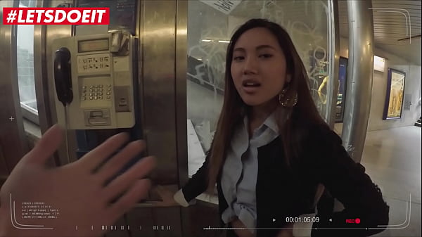 Ngentot Bareng Turis Abg Asia Di Luar Negeri, Kontol Gede Masuk Pov Panas Banget
