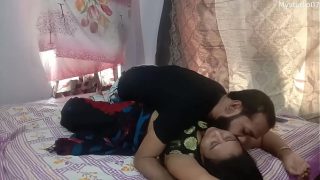 Video Bokep Indo Kakak Adik Tiri Paling Hot Suara Jelas Dan Musik Penggugah