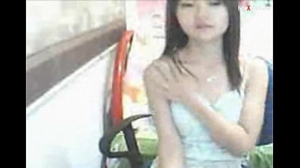 Cewek China Panggil Bokep, Goyangin Pantat Bikin Ngaceng.