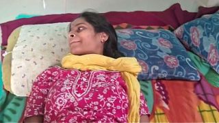 Desi Bhabhi Digebek Tetangga Sampe Mbrebes Mili