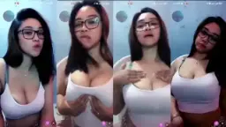 Marsha Remas-remas Teteknya Sambil Ngos-ngosan Penuh Nafsu.