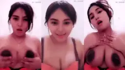 Miss Pearly Bugil Toge, Siap Digoyang.