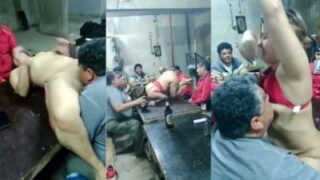 Pelacur Murah Ngerayu Banyak Pria Di Video Desi Panas.
