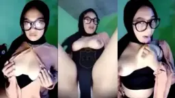 Sarah Si Jilboob Barbar, Siap Bikin Lo Lupa Diri Sama Gerakan-gerakan Nakalnya Yang Bikin Tegang.