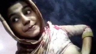 Selfie Tanpa Baju, Cewek Kampus Bangladesh Bikin Makin Panas