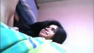Tonton Video Seks India Panjang Full Body Pasangan Muda Lagi Ngewe Hot Banget.