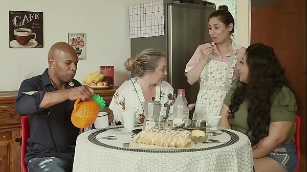 Rumah Pelacuran – Suami Di Tandukin, Ibu Mesum, Pembantu Nge-free Siapa Aja | Emme White, Alessandra Maia, Agatha Ludovino, Capoeira