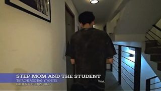 Ibu Tiri Lagi Panas, Muridnya Makin Liar, Bikin Malam Makin Basah.