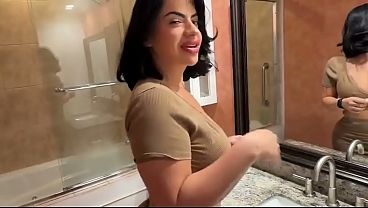 Ibu Tiri Montok Latina Pengen Ngewe ~ Lissa Aires ~ Fantasi Di Rumah ~ Scott Stark