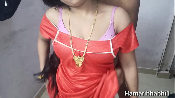 Bhabhi Aur Devar Ki Gandi Baat Karte Hue Chudai Ka Desi Sexy Video.