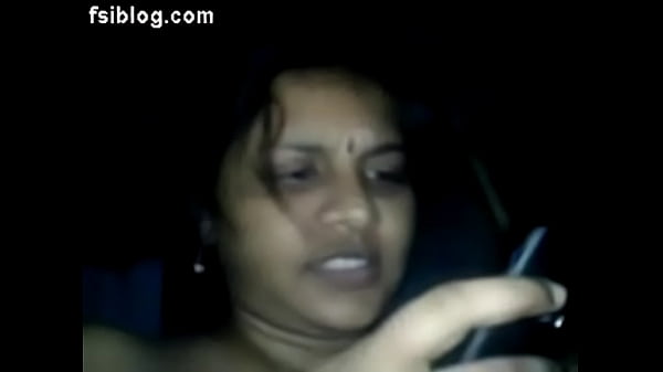 India Si Istri Nakal, Dinikmati Habis-habisan Oleh Suami Di Ranjang.