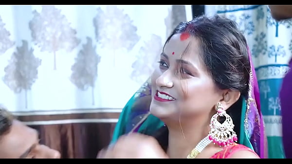 Real Sex – Bhabhi India Pake Sari, Digawe Suami Lembut Tapi Bikin Merem Melek, Suara Hindi