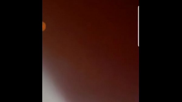 Istri Indonesia Goyang-goyang Depan Suami Pas Video Call, Sama-sama Ngocok Sampe Crot