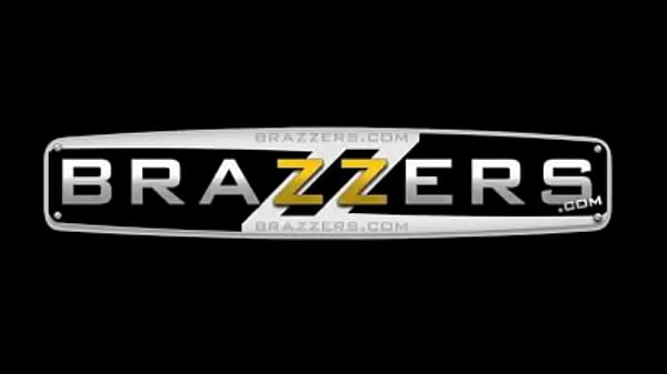 Brazzers, Bintang Porno Sange, Tontonan Montok Goyang Gede!