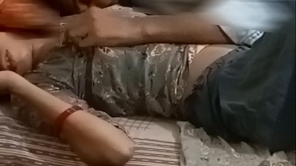 Jija Sama Saali, Desi Mms, Sange Menggoda Di Ranjang.