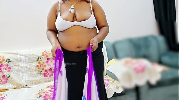 Bhabhi India Pakai Saree, Siap Digoyang Di Ranjang.