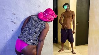 Pertarungan Ngewe Seru Antara Cewek Ebony Seksi Dan Kakak Tiri
