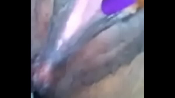 Bikin Horny, Nih Cewek India Bikin Pengen Gigit Bibir