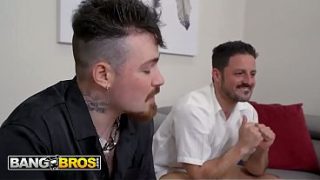Bangbros – Cassie Lenoir Yang Seksi Ngasih Ayah Beruntung Ngentot Panas Sampai Muka Penuh Air Mani