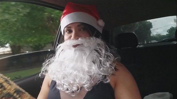 Bianca Melayani Sinterklas Dengan Mulutnya, Malah Jatuh Tertelungkup Di Atas Kalkun Natal.