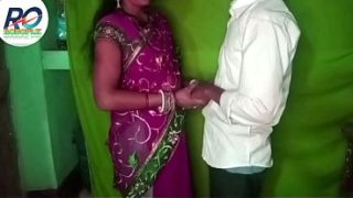 Desi Tonshahar Punya Bhabhi Rasili, Angkat Sari Becek, Jadi Kuda Betina, Kontolnya Dijilat, Pantat Dan Memeknya Ditusuk, Suara Hindi.