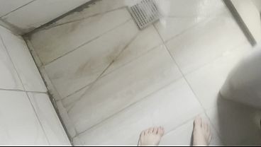 Gue Nemuin Kontol Karet Di Bokap Tiri Arab Gue, Lalu Gue Biarin Dia Ngerasain Kontol Asli.