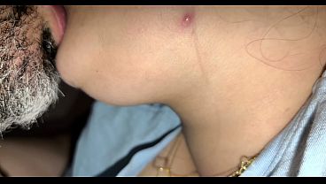 نيك جامد مع خدامة تونسية، فحل سعودي يخون مراته ويمص زبه
