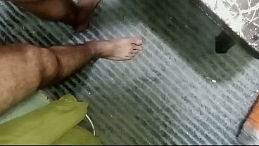 Ngentot Bertiga Arab, Kontol Digeprek, Lubang Bokong Dibuka Lebar Sama Dua Brengsek Saudi, Si Pasif Irak Dijabanin Habis-habisan