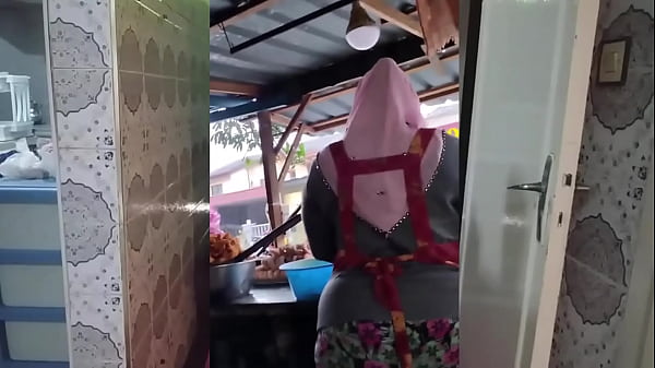 Cewek Montok Jilboob Siap Digoyang
